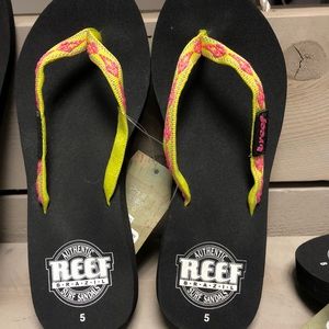 Reef Sandals, yellow and pink webbing